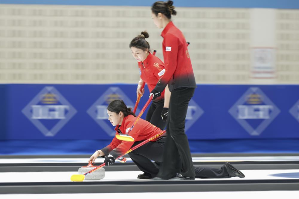 年的表现同 年的表现同