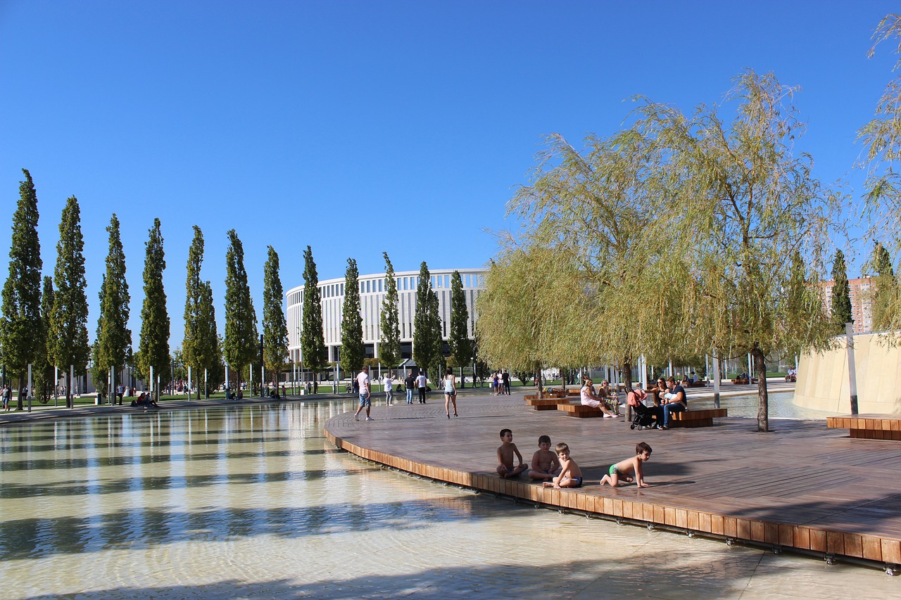 西部前10局势明朗，湖人争前三困难，快船勇士角逐第6名.